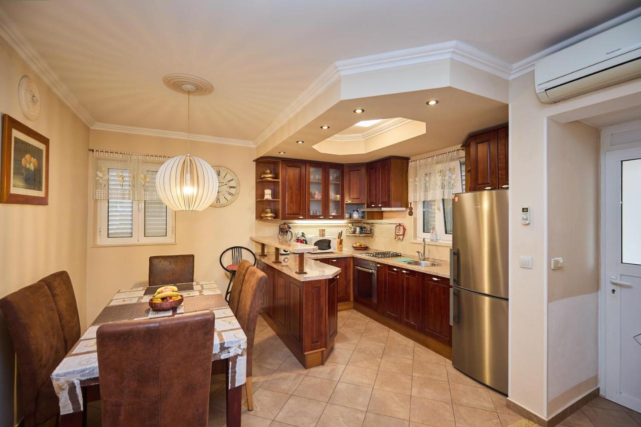Apartment Ammor With Free Parking Ντουμπρόβνικ Εξωτερικό φωτογραφία